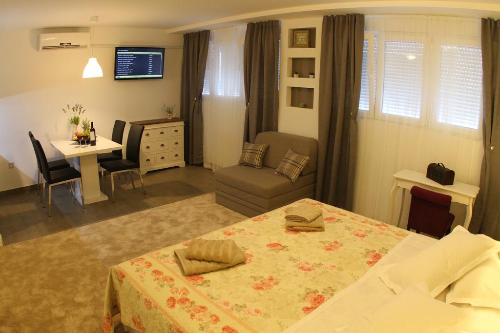 Studio Apartments Mirakul Split Room photo