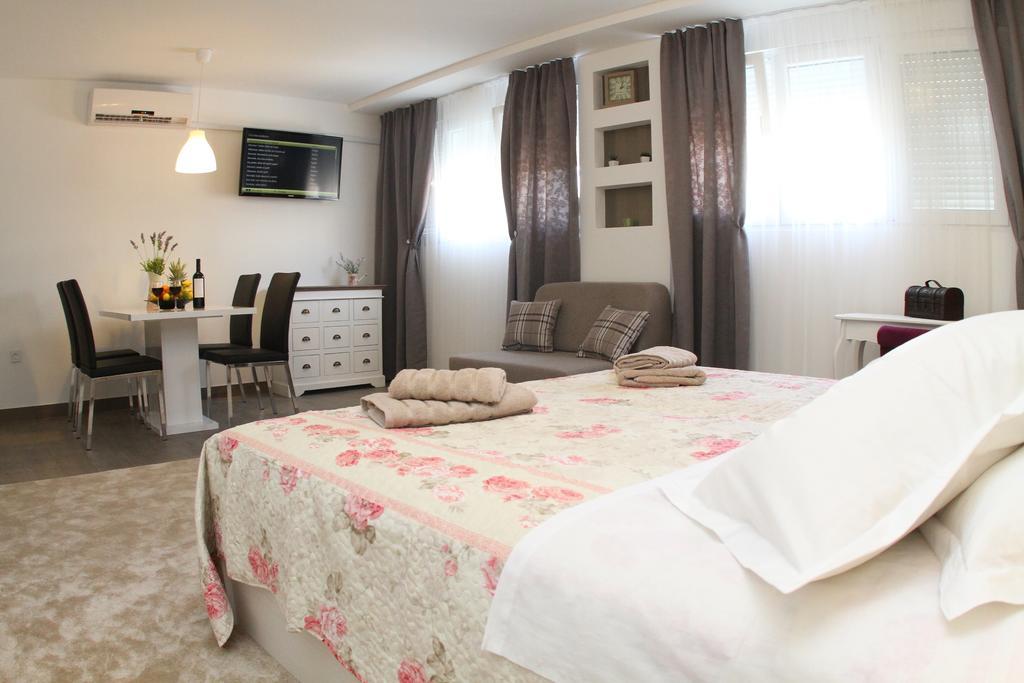 Studio Apartments Mirakul Split Room photo