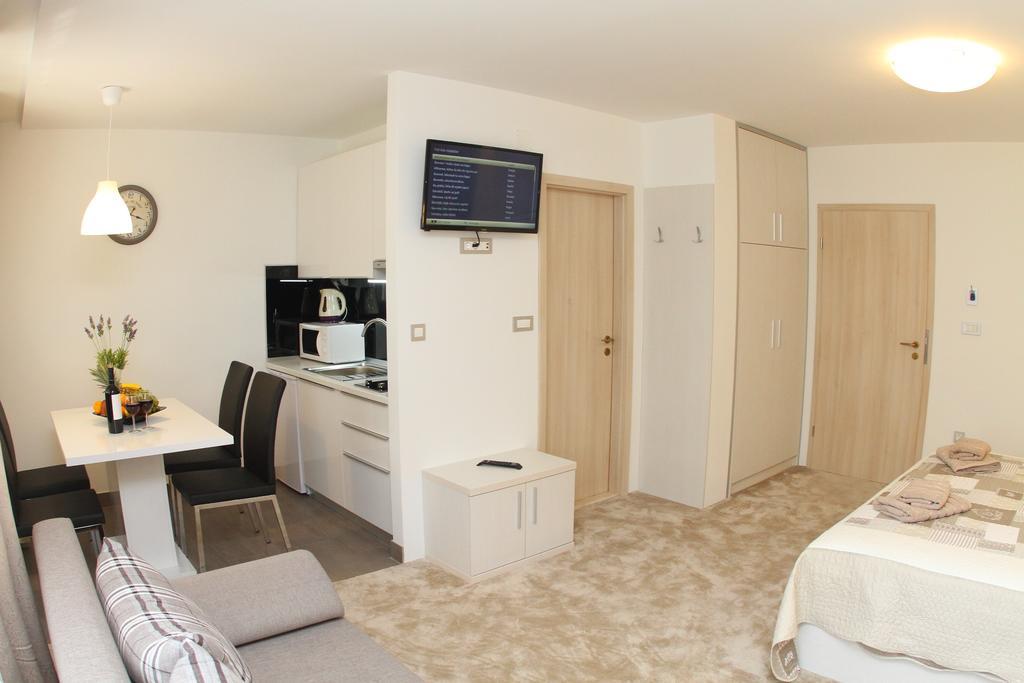 Studio Apartments Mirakul Split Room photo